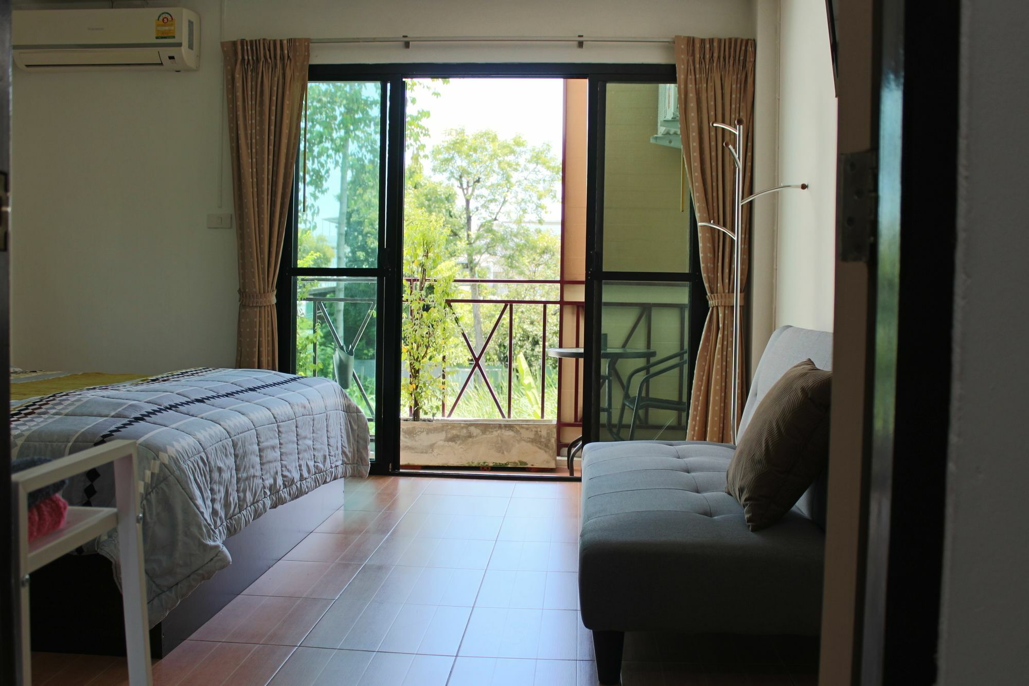 Asia Place Apartment Bangkok Dış mekan fotoğraf
